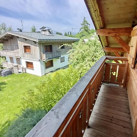 Beautiful With Garden Close To The Slopes Chalet *